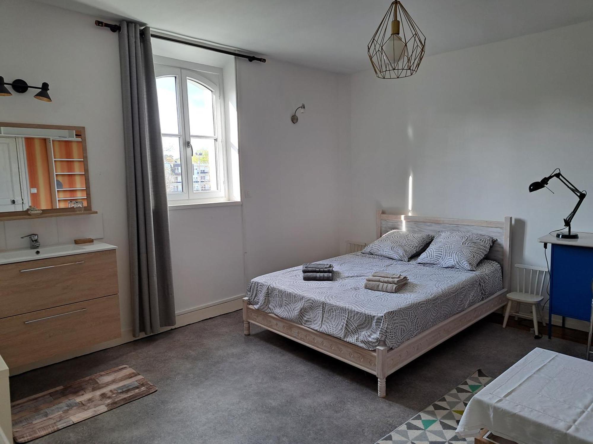Les Chambres De Lucie-B&B - Petit Dej Inclus - Parking Prive - Proche Gare Версаль Экстерьер фото